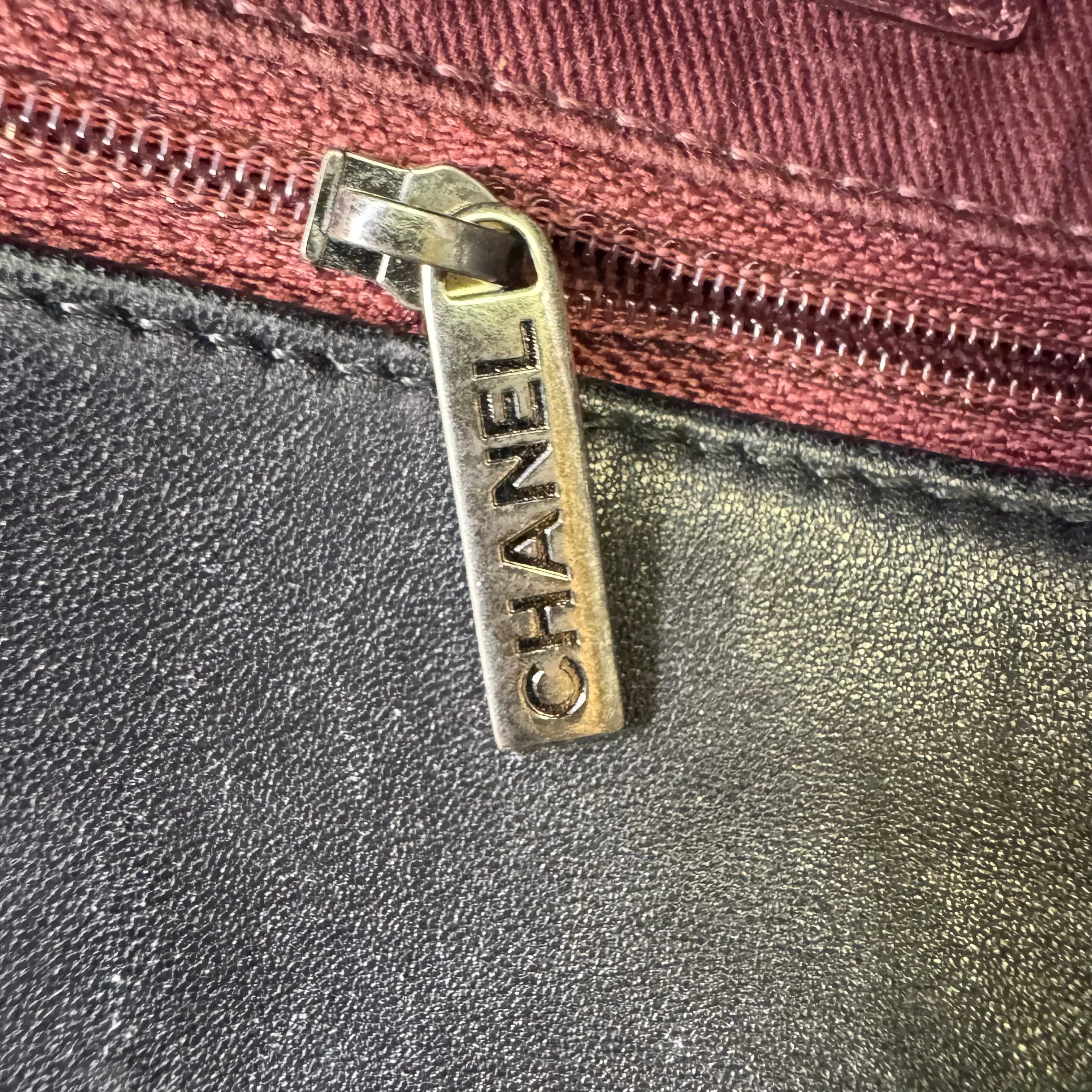 Chanel Lambskin Quilted Large Daily Supple Flap Black - Image 7