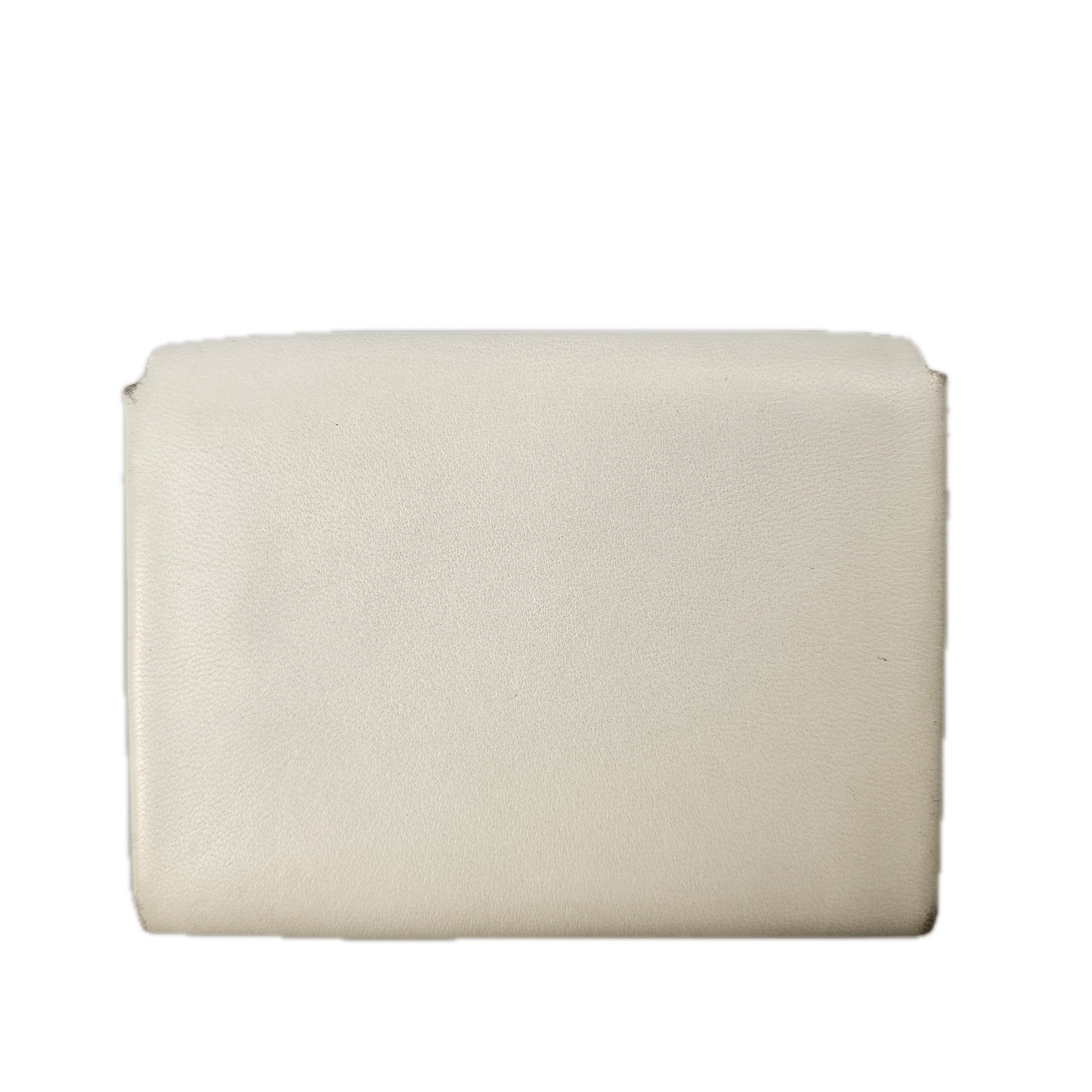 Bottega Veneta White Leather Wallet - Image 3