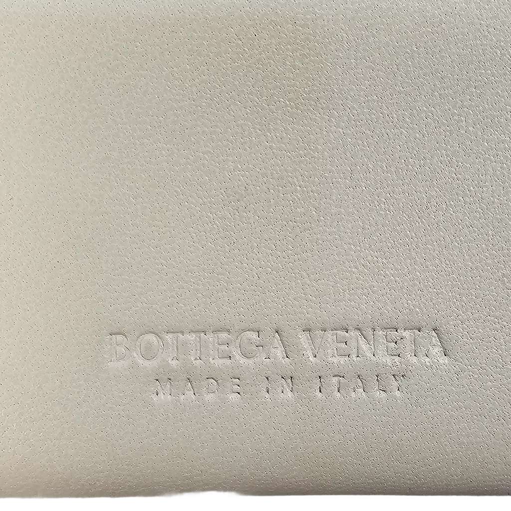 Bottega Veneta White Leather Wallet - Image 8