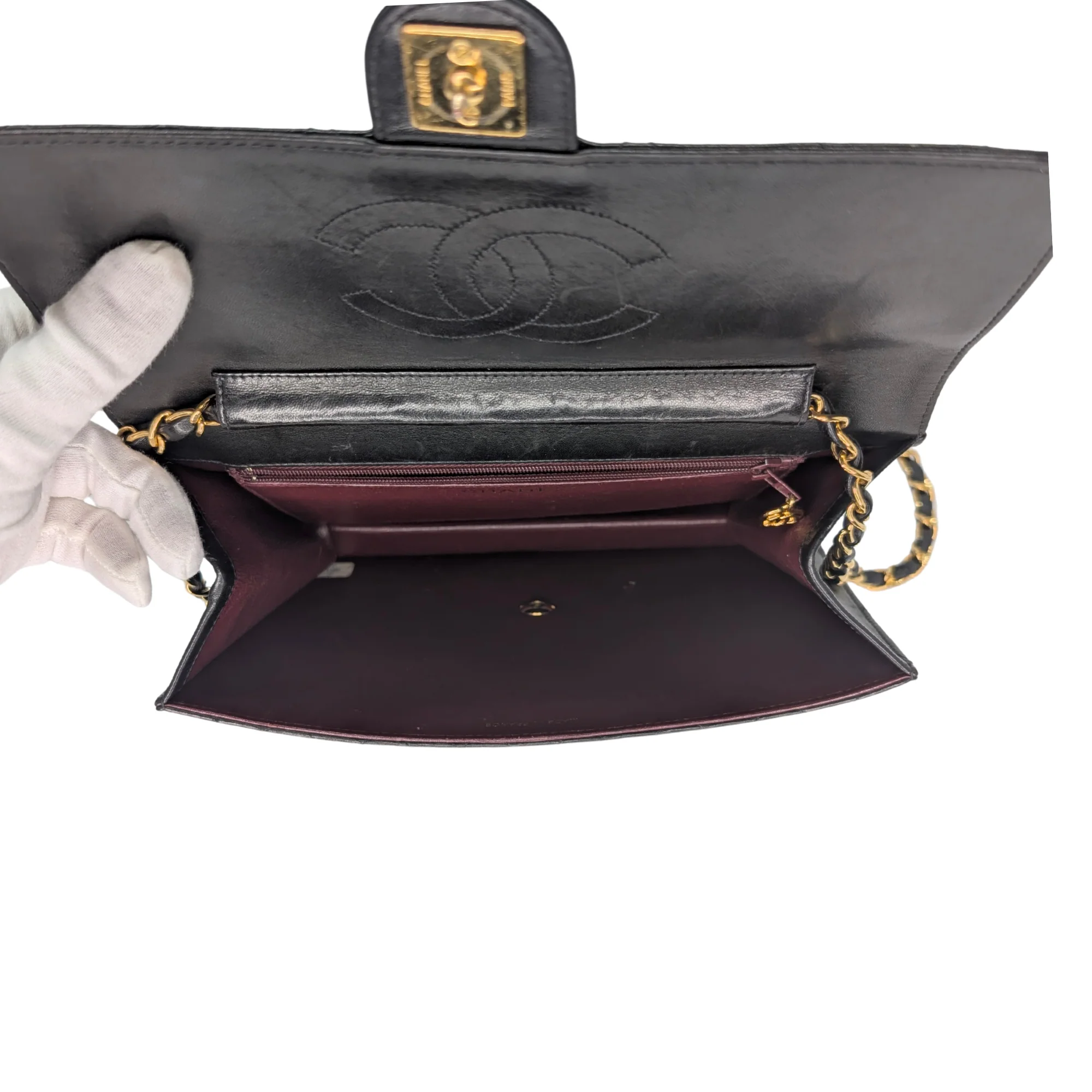 Chanel Quilted Single Flap Timeless/Classique Shoulder Bag Black - Image 15