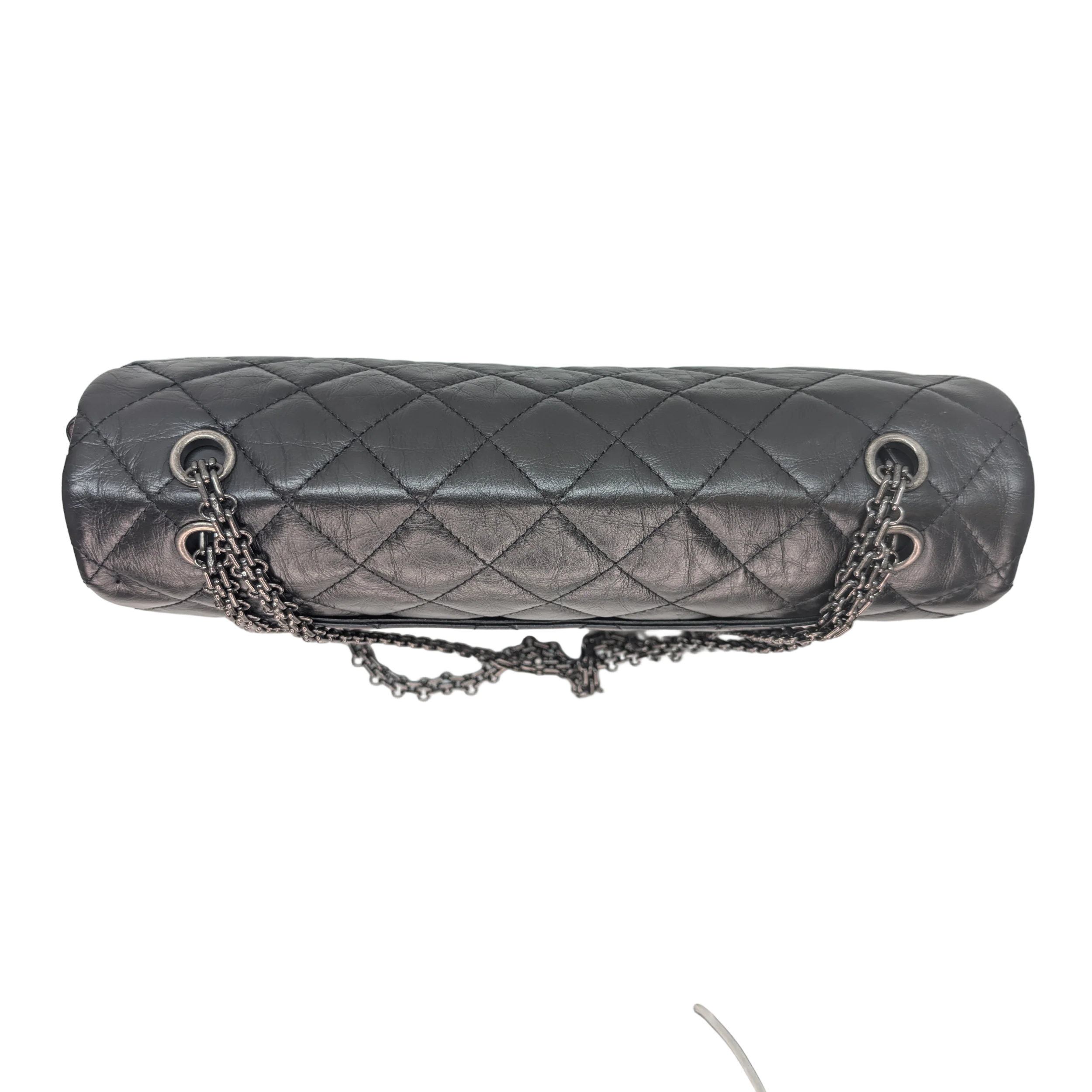 Chanel Chanel 2.55 Reissue 227 Flap Bag 22 Series Black - Image 11