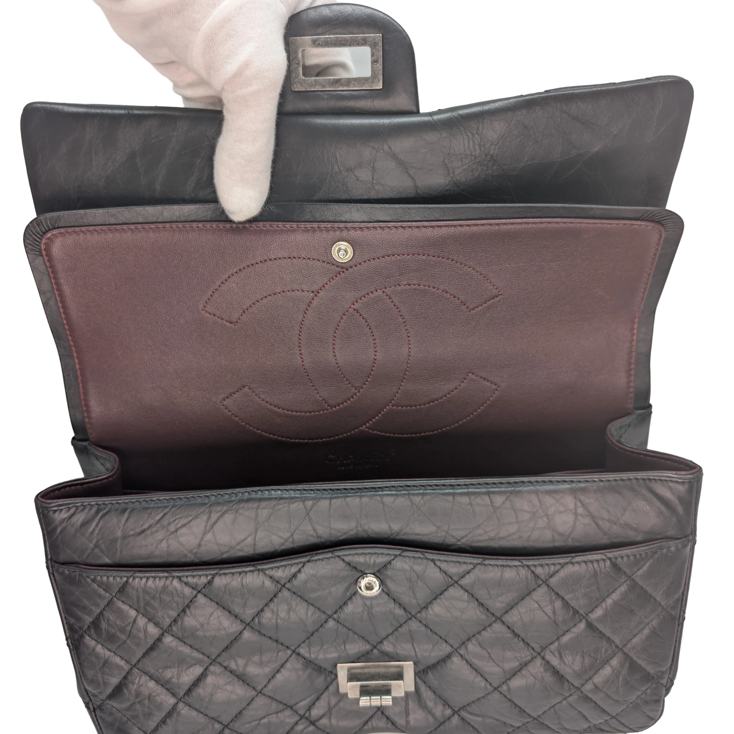 Chanel Chanel 2.55 Reissue 227 Flap Bag 22 Series Black - Image 13