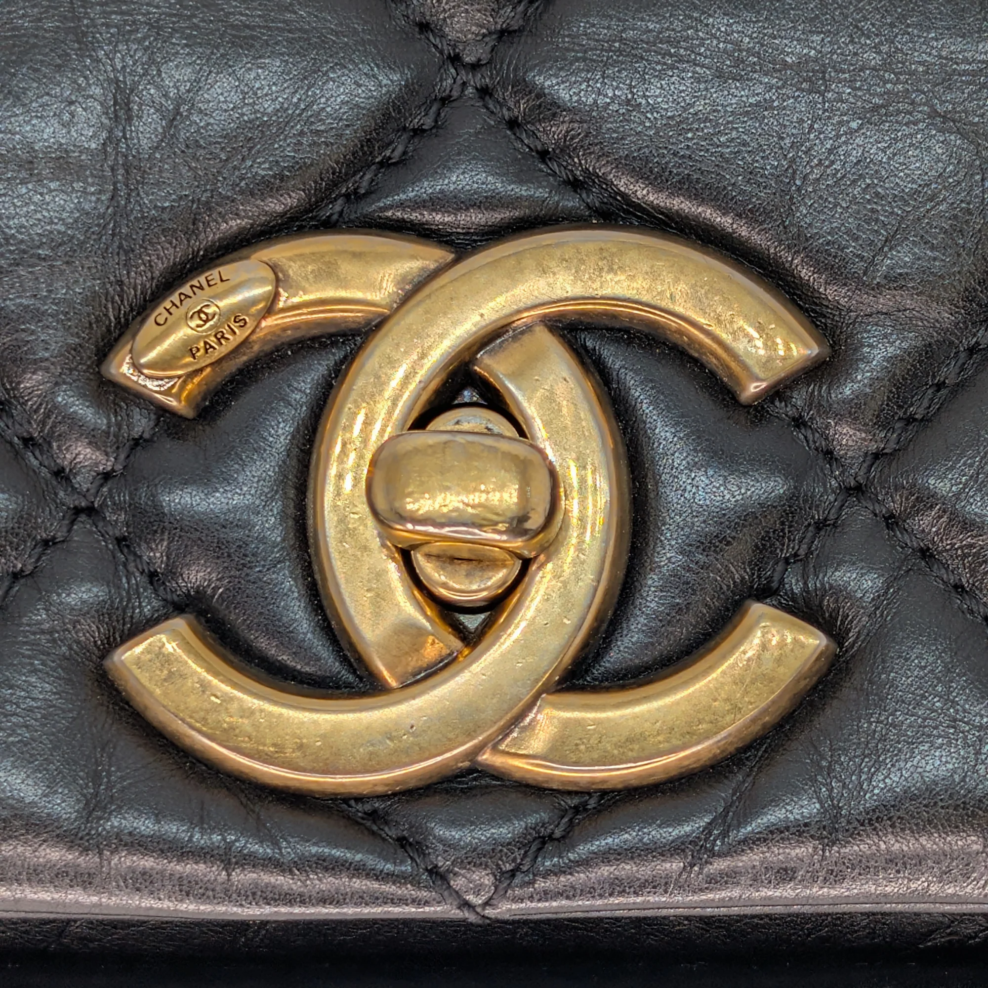 Chanel Pondicherry Flap Medium Handbag Leather Black - Image 17