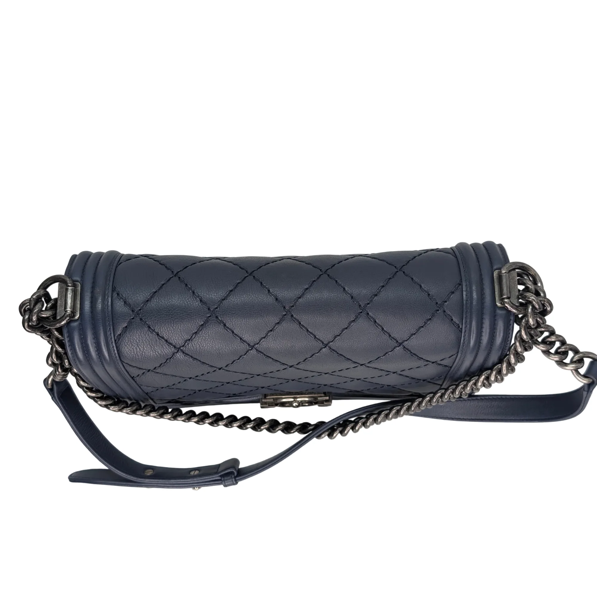 Chanel Flap Boy Shoulder Bag Medium Navy Blue - Image 12
