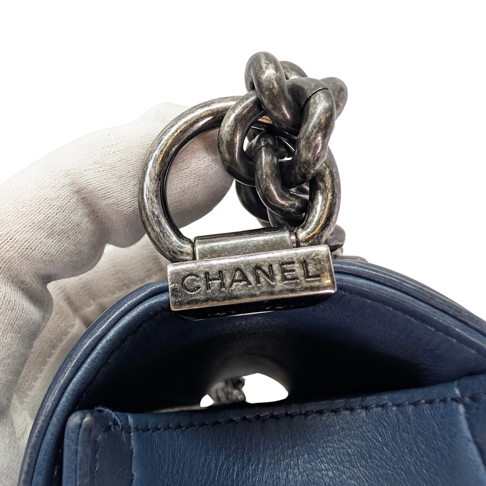Chanel Flap Boy Shoulder Bag Medium Navy Blue - Image 18