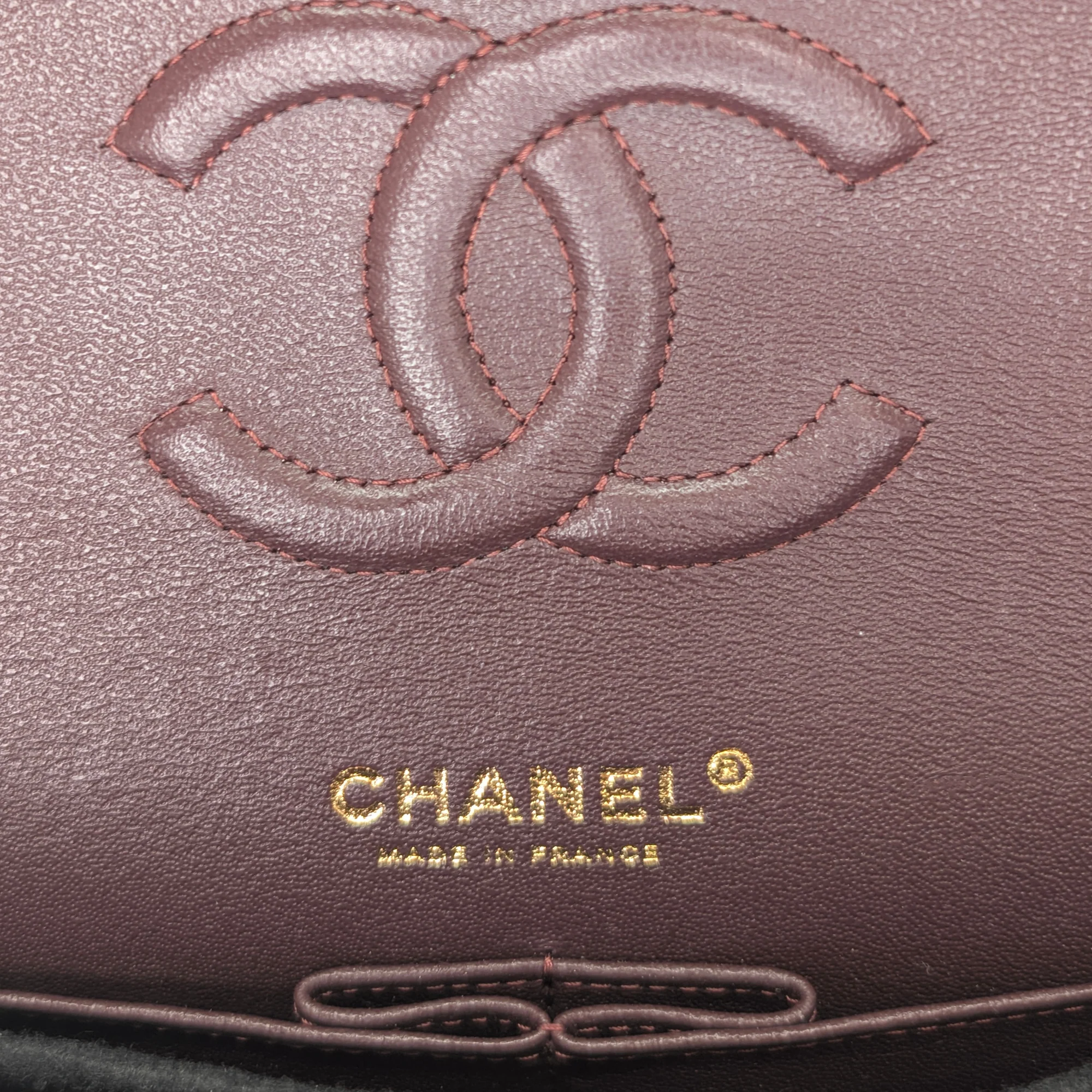 Chanel Classic Flap Bag Caviar Leather Medium Black (Microchip) - Image 19