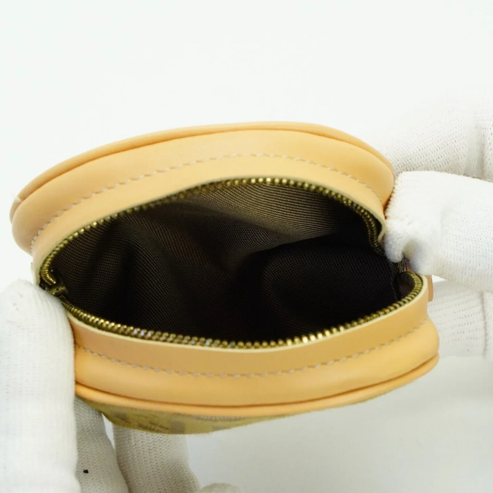 Fendi Zucca Zipped Coin Purse Beige - Image 10