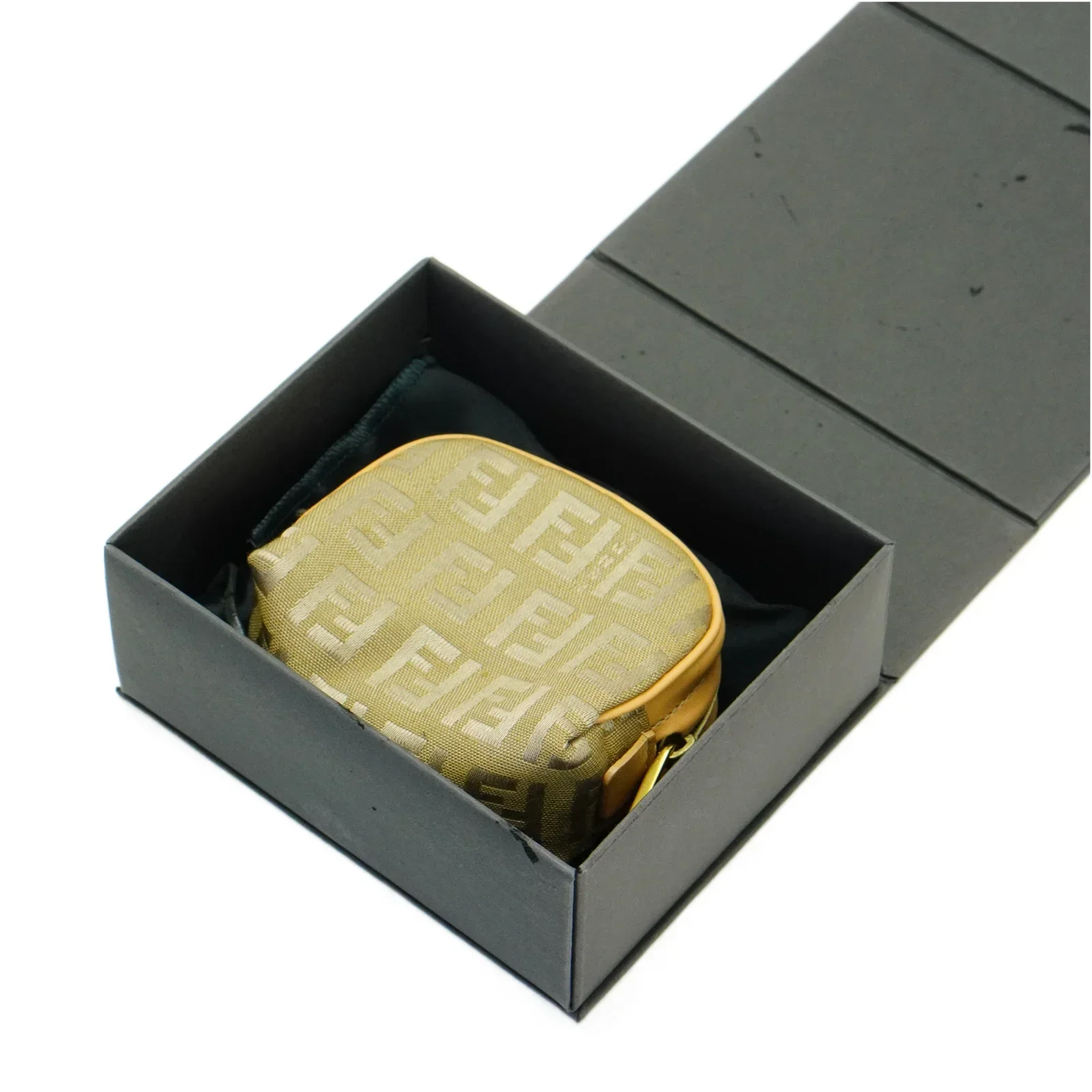 Fendi Zucca Zipped Coin Purse Beige - Image 3