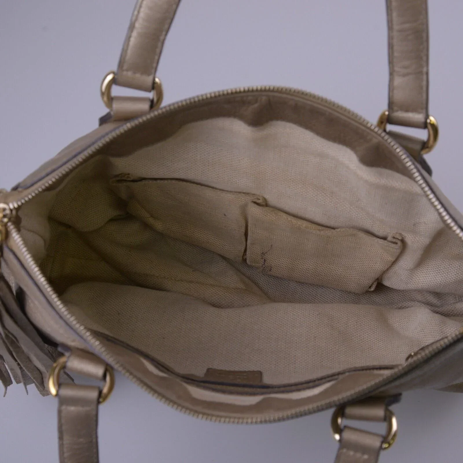 Gucci Interlocking GG Soho Working Tote Bag, Metallic Champagne - Image 16