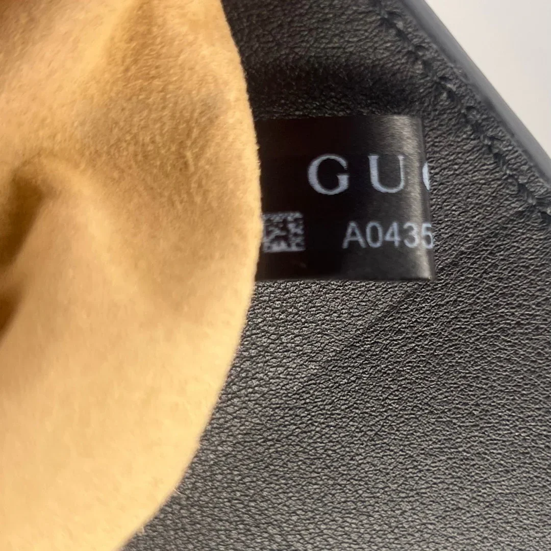 Gucci Padlock Medium GG Supreme Saddle Messenger Bag - Image 13