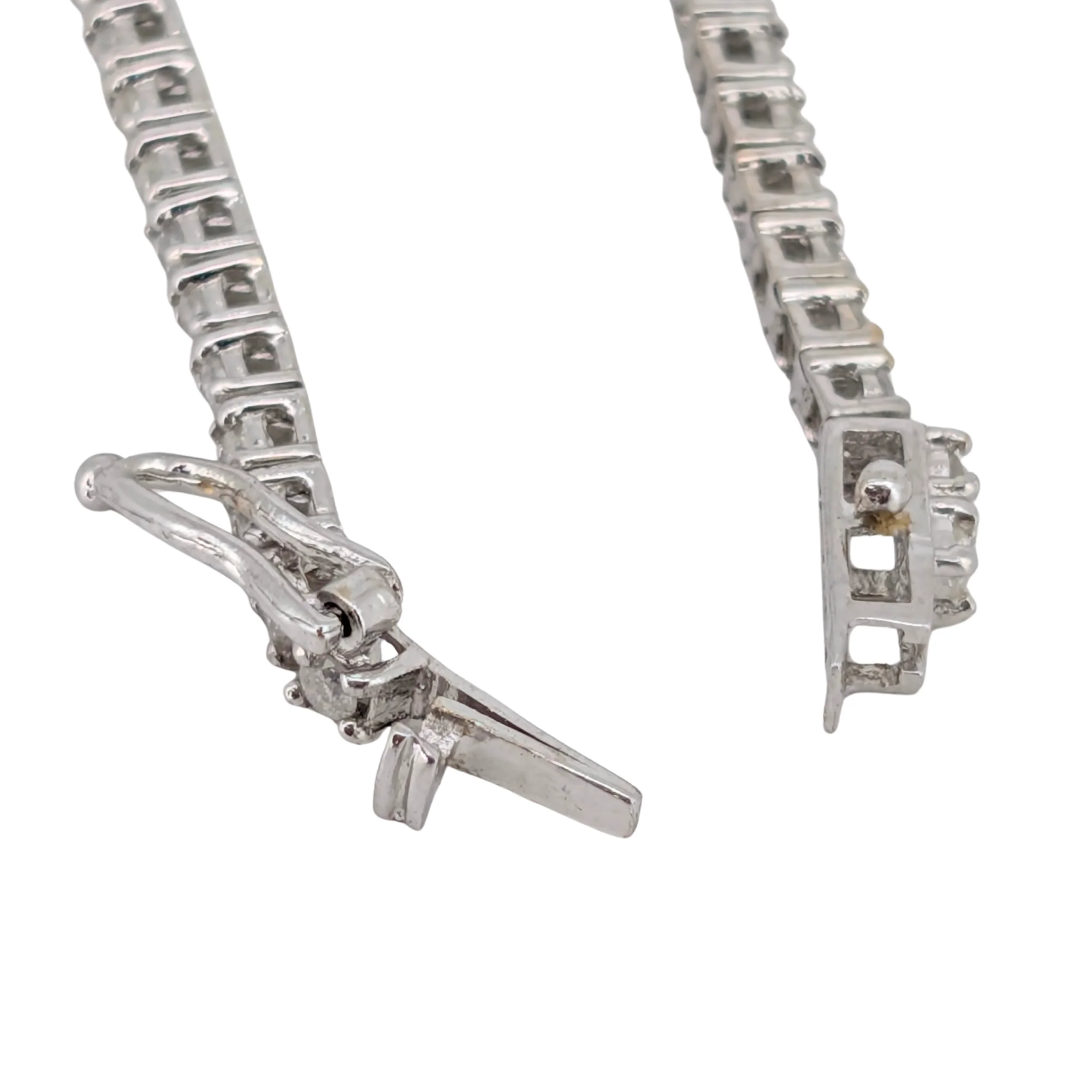 2.00Ct Natural Diamond Tennis Bracelet In 18K White Gold - Image 5