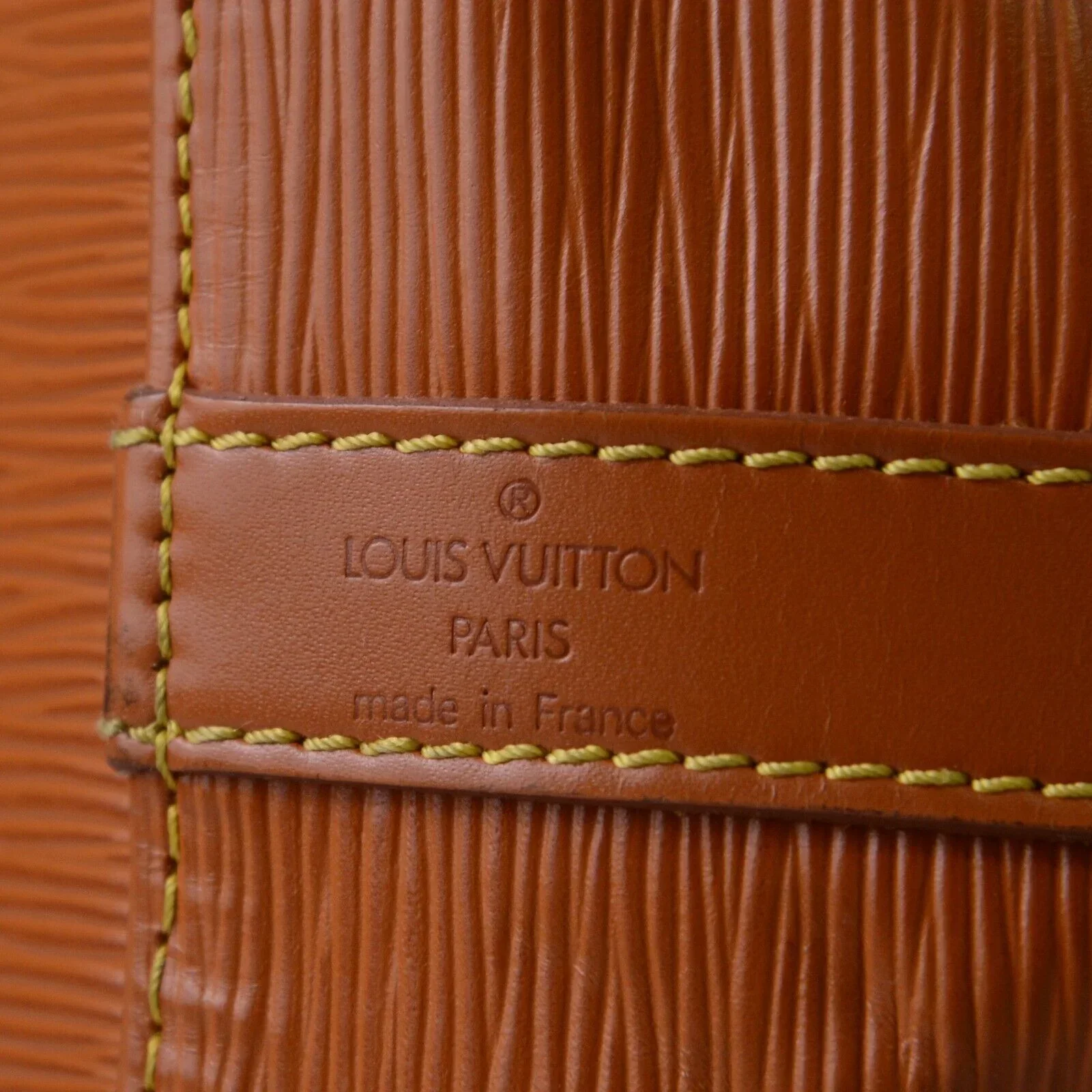 Louis Vuitton Epi Noe Bucket Petit Mini Bag Brown - Image 10