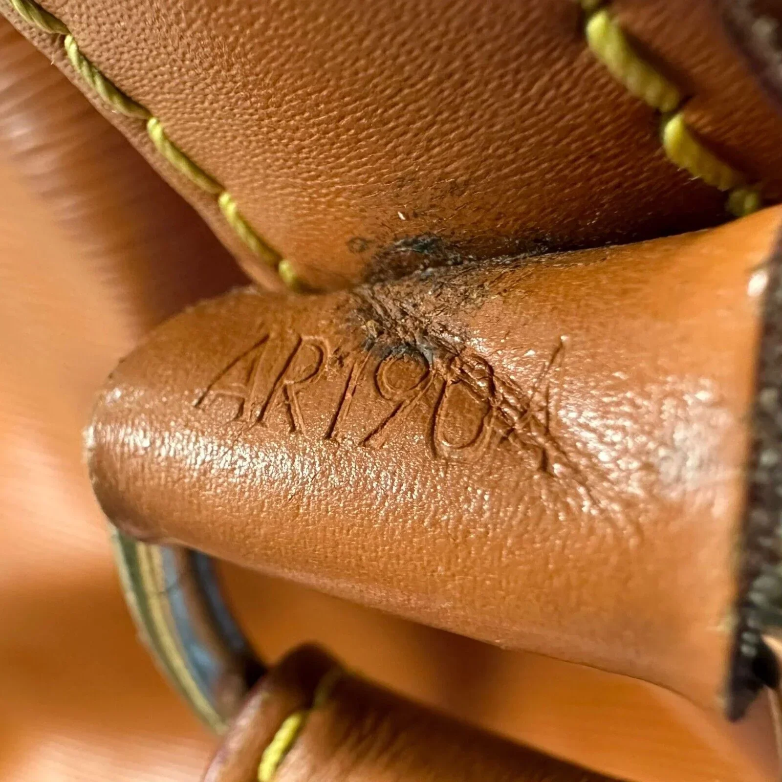 Louis Vuitton Epi Noe Bucket Petit Mini Bag Brown - Image 11