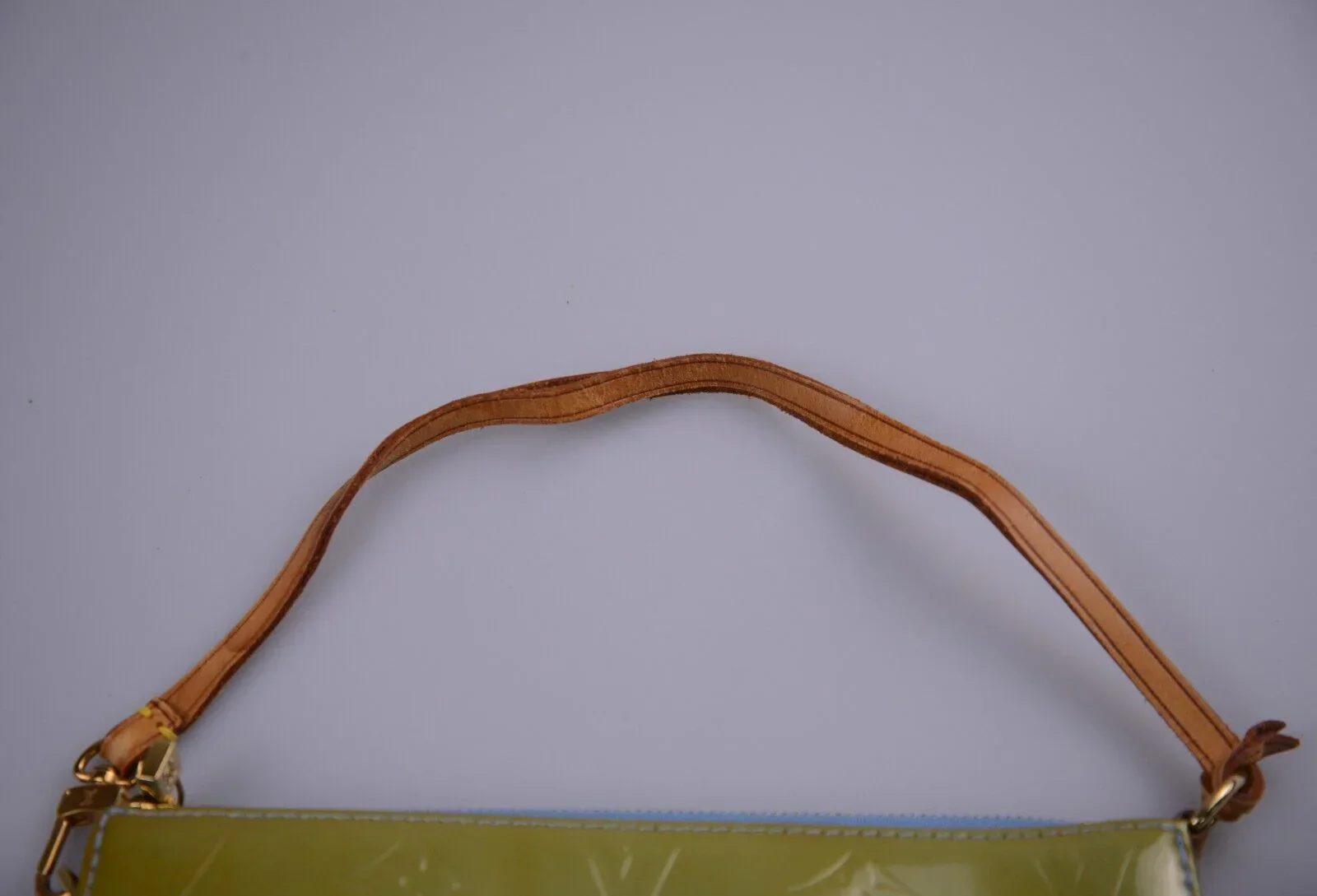 Louis Vuitton Monogram Vernis Lexington Shoulder Bag Green - Image 6