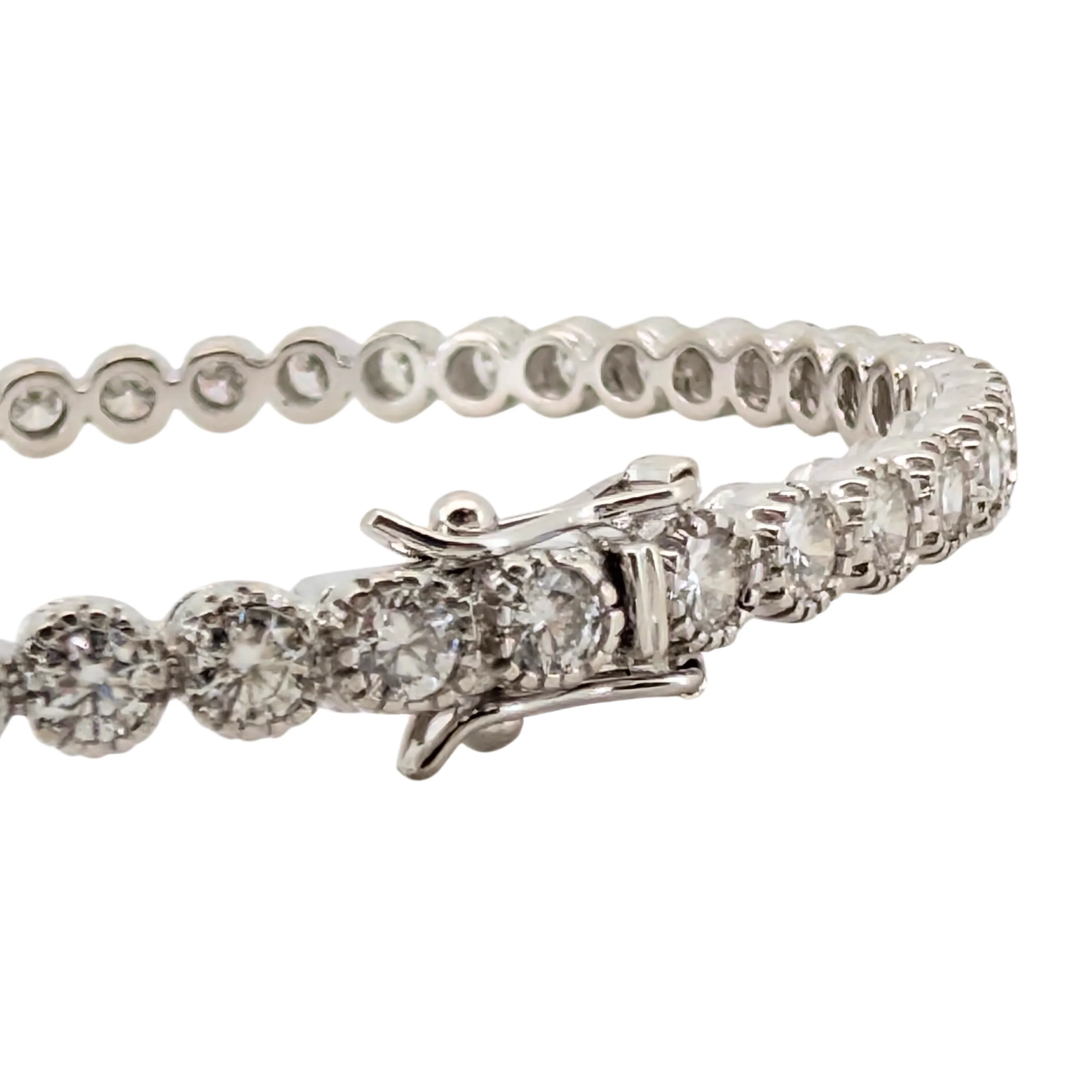 3.00Ct Natural Diamond Full Eternity Bangle In 18K White Gold - Image 4